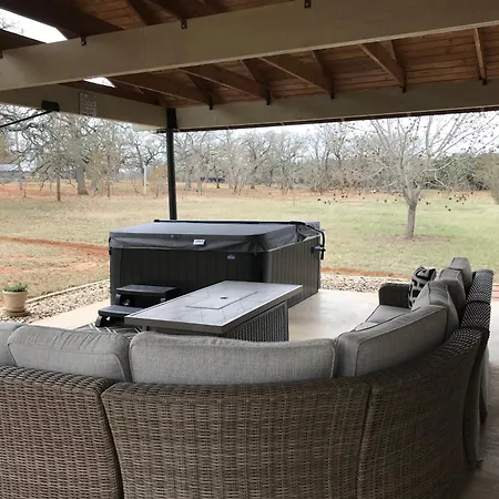 Pecan Farm Haus